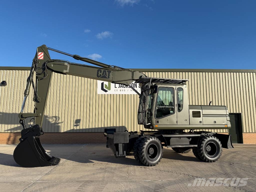 CAT M 318 Gravemaskiner på hjul