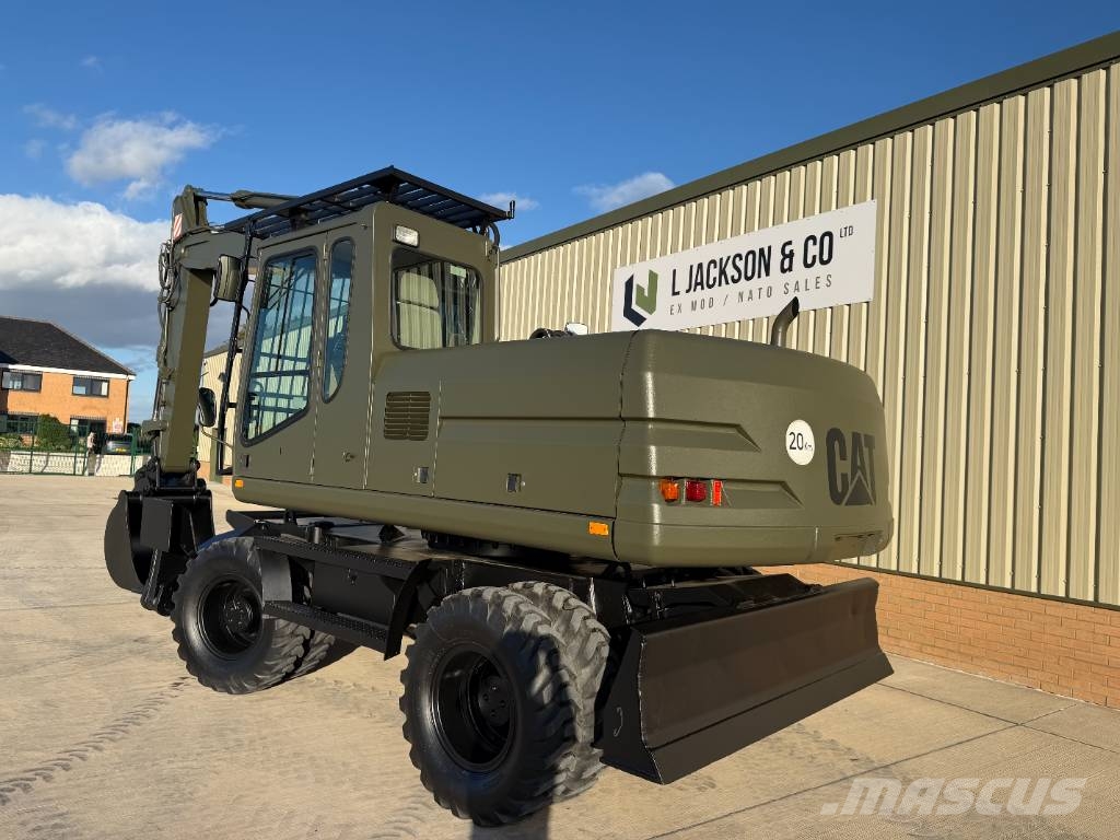 CAT M 318 Gravemaskiner på hjul