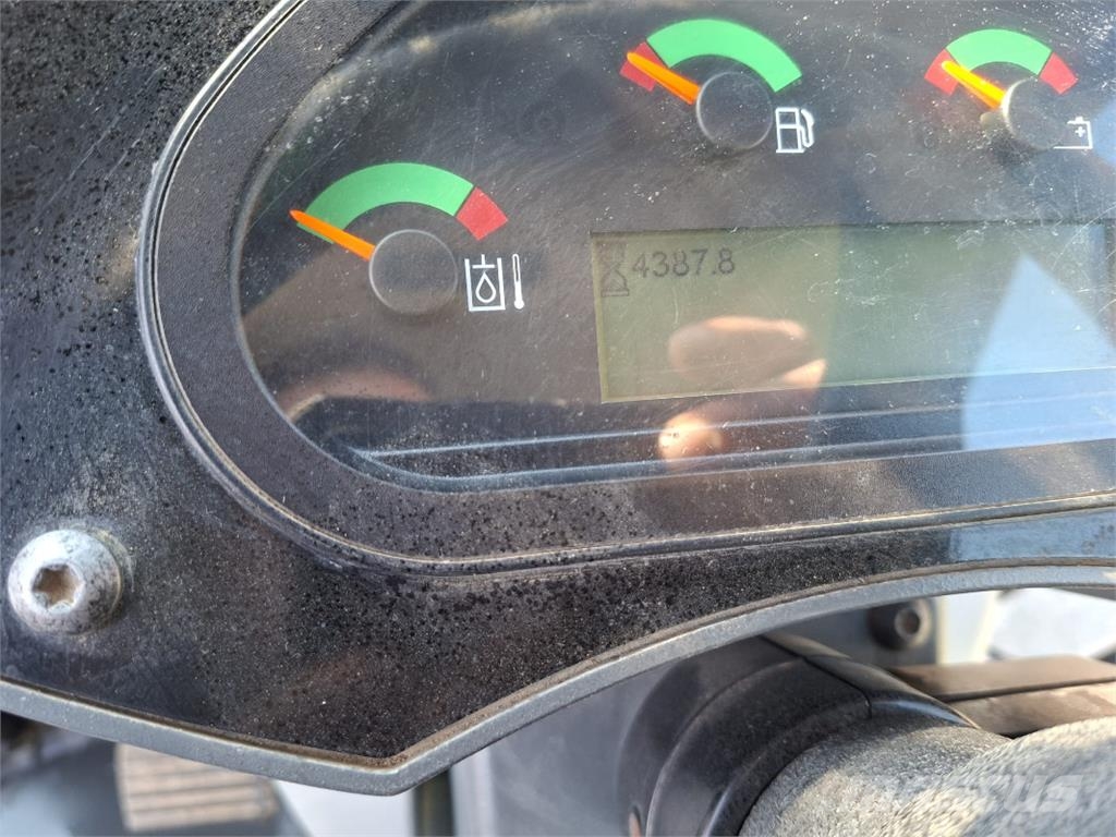 CAT 908M لوادر بعجل