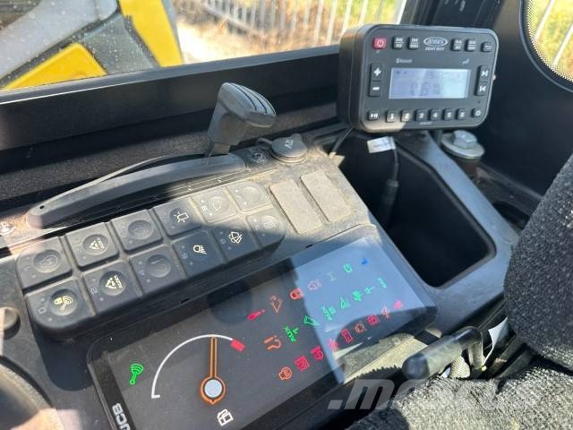 JCB 19 C-1 Minibagger neuwertig netto 23.500 EUR Mini kotrók < 7t