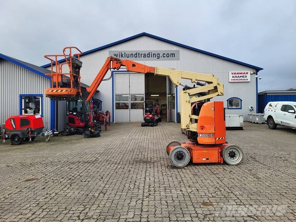 JLG E 300 AJP Plataforma de trabajo articulada