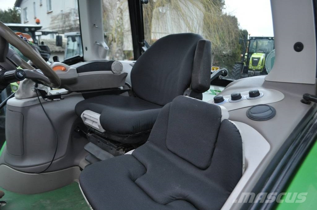 Deutz-Fahr AGROTRON 6160 P + QUICKE Q78 Traktori