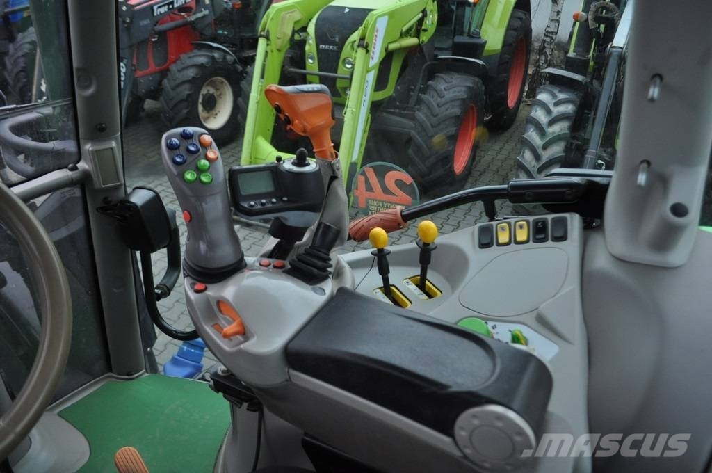 Deutz-Fahr AGROTRON 6160 P + QUICKE Q78 Traktori
