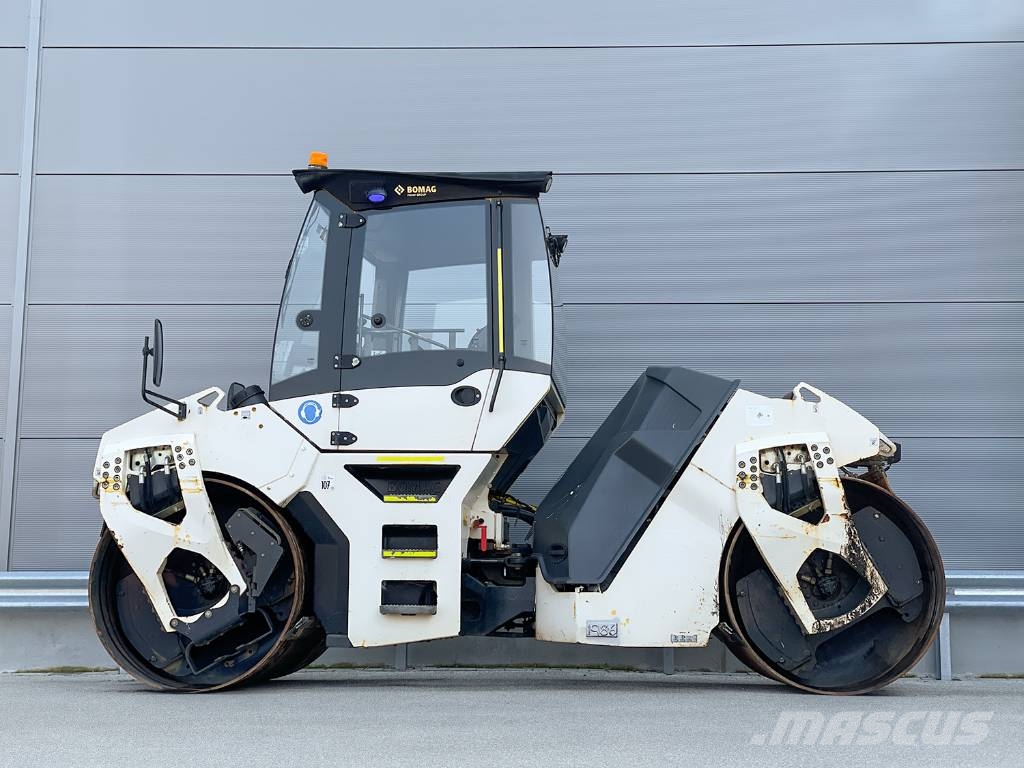 Bomag BW 161 AD-5 Twin drum rollers