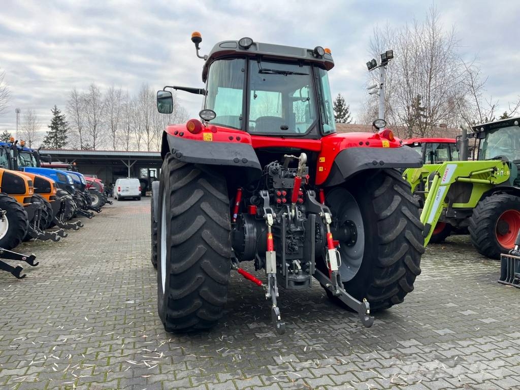 Massey Ferguson 7490 Dyna-VT Traktory
