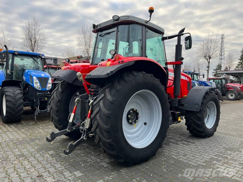 Massey Ferguson 7490 Dyna-VT Traktory