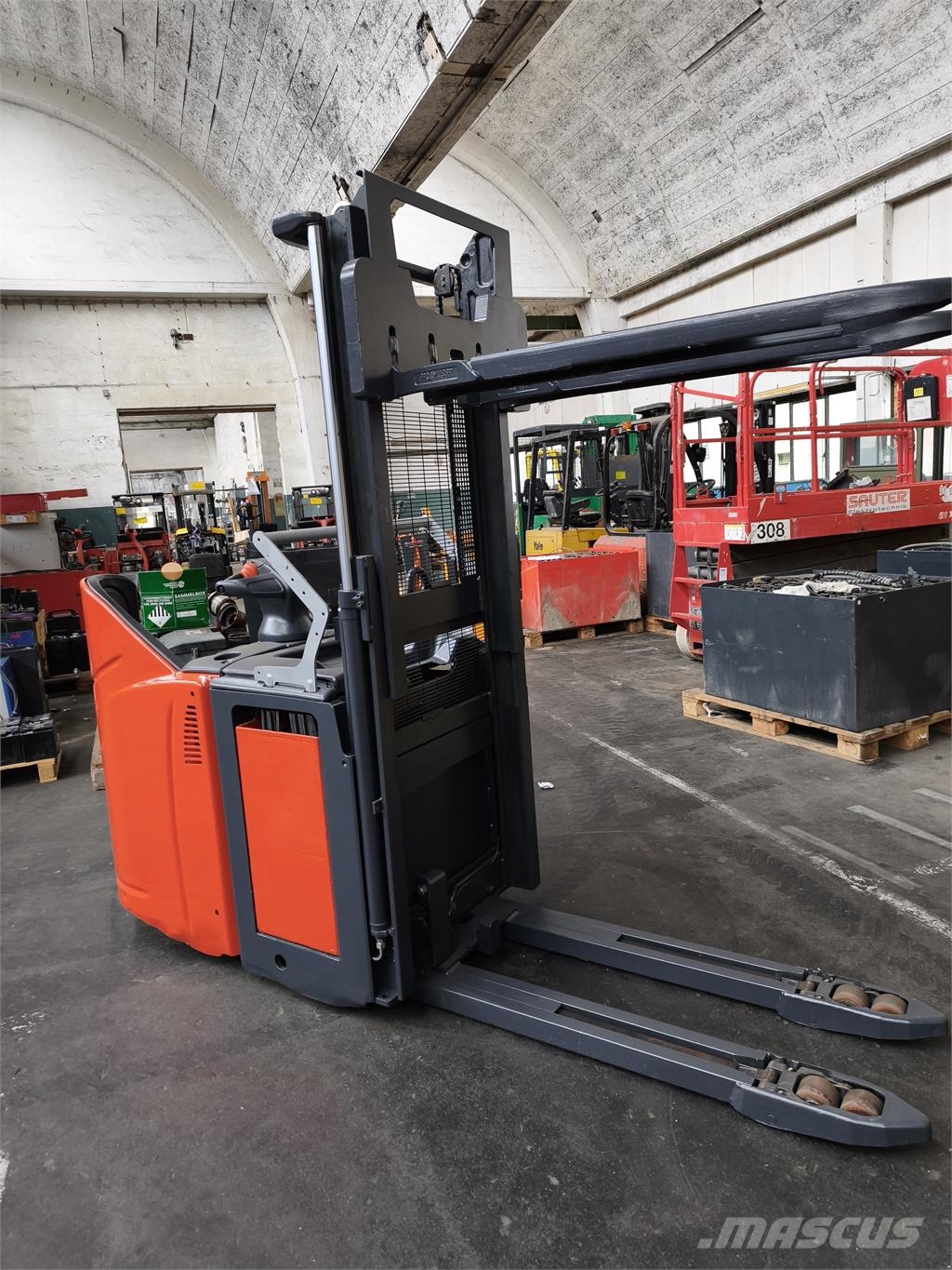 Linde D12 SP Apiladoras eléctricos