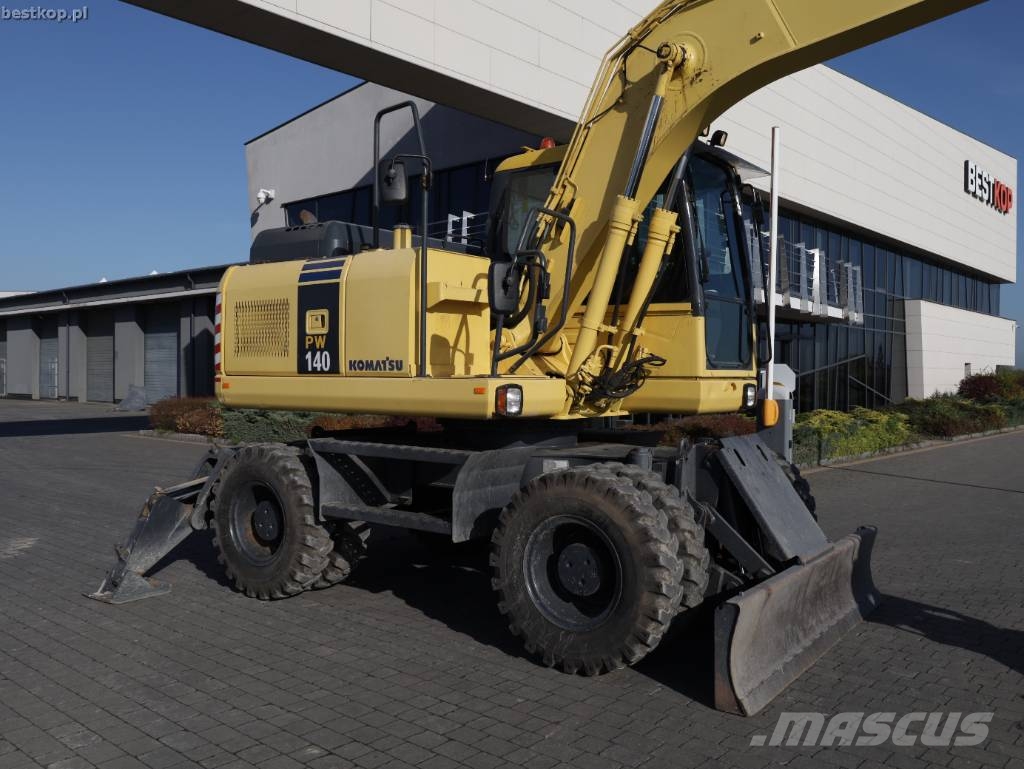 Komatsu PW 140-7 Pyöräkaivukoneet