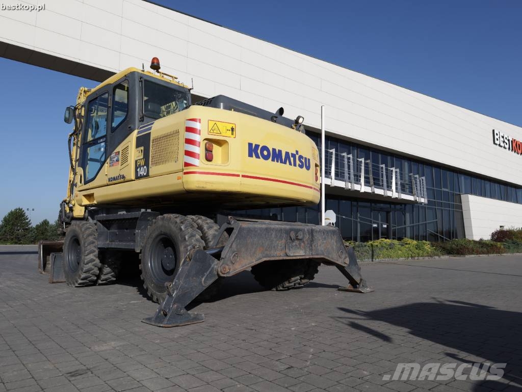 Komatsu PW 140-7 Pyöräkaivukoneet
