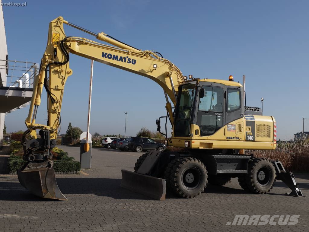 Komatsu PW 140-7 Pyöräkaivukoneet