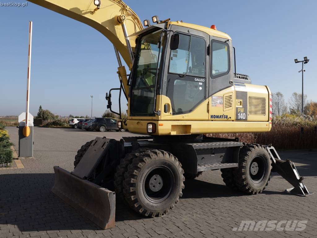 Komatsu PW 140-7 Pyöräkaivukoneet