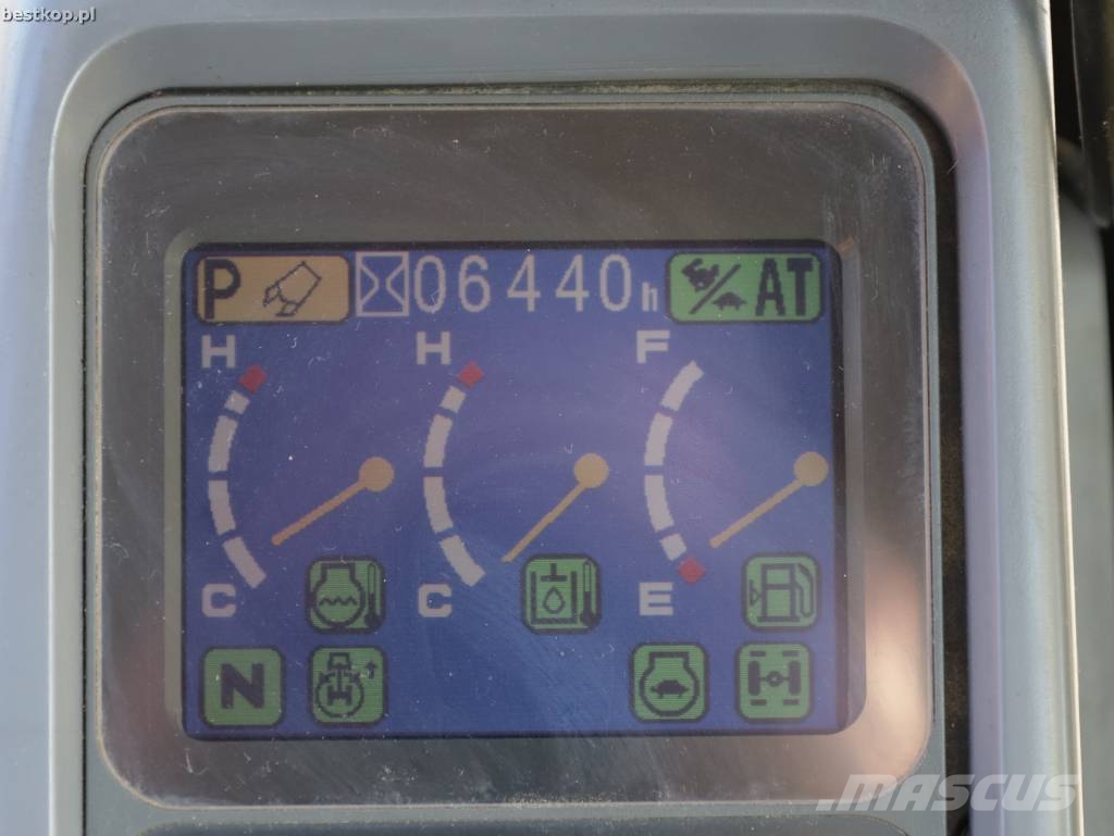 Komatsu PW 140-7 Pyöräkaivukoneet