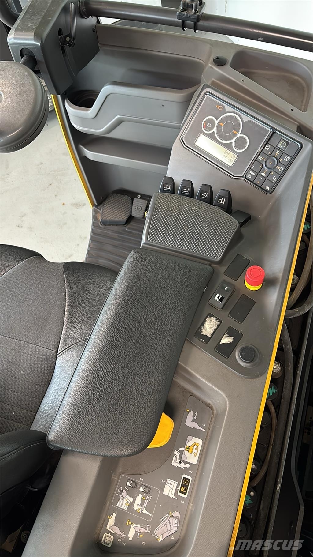 Atlet UMS160 Reach truck