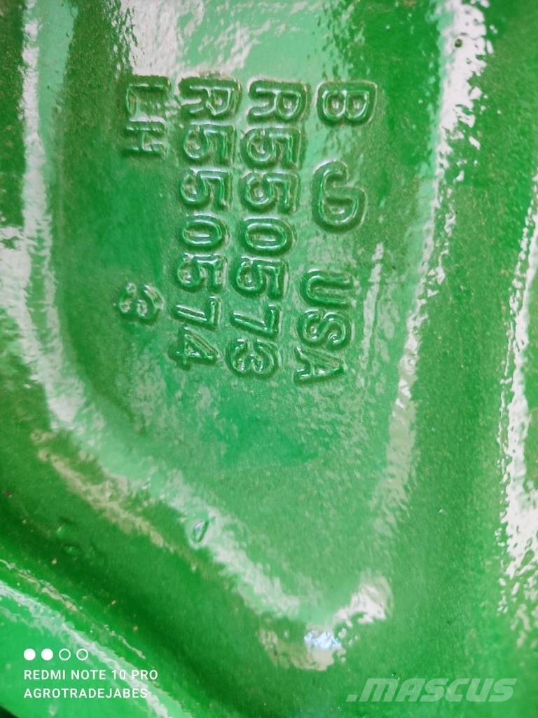 John Deere 8345 R334394 R550573 portal axle Vaihteisto