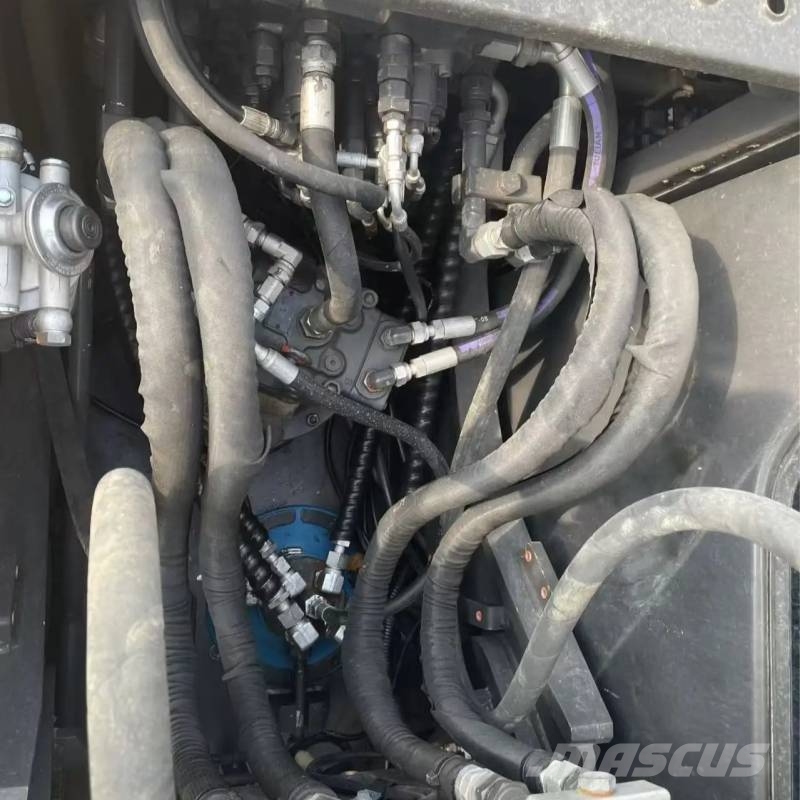 Volvo EC 150 대형 굴삭기 29톤 이상