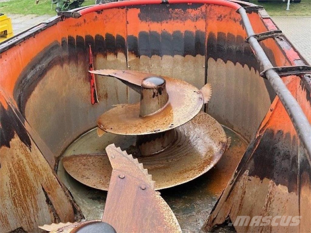 Kuhn EUROMIX I 2580 Миксер Фидери
