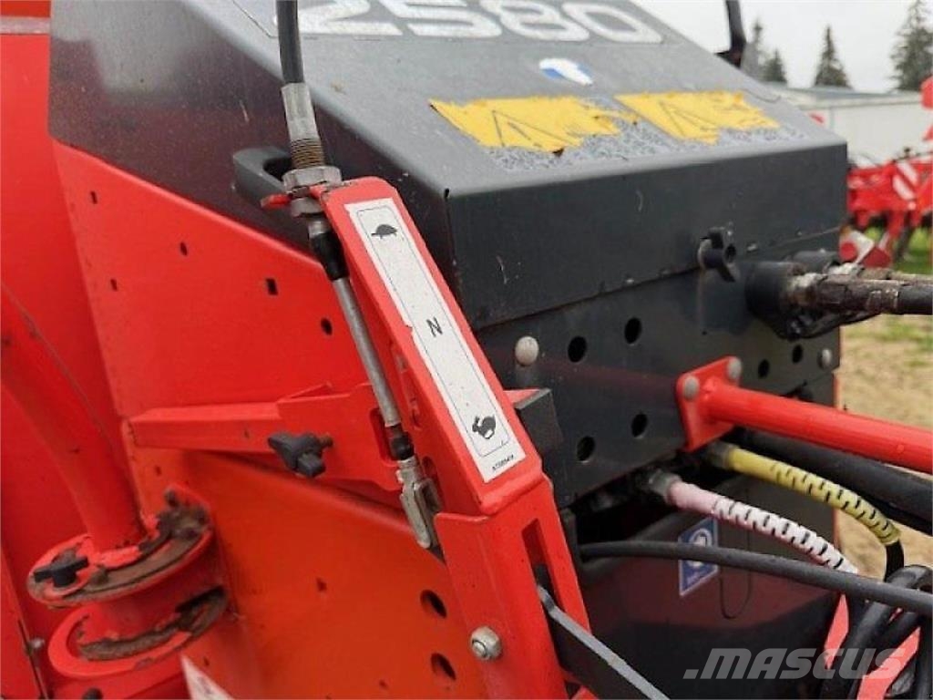 Kuhn EUROMIX I 2580 Миксер Фидери