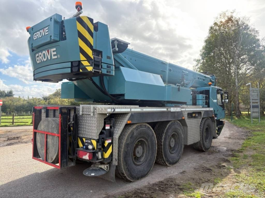 Grove GMK3060L Mobiilinosturit