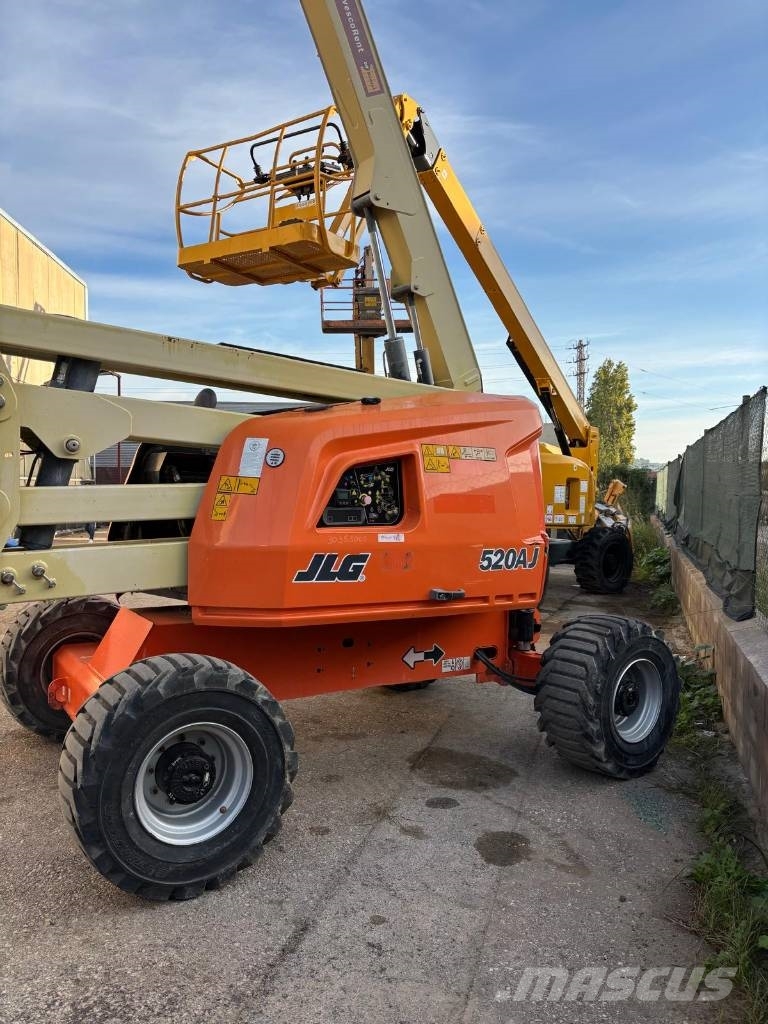 JLG 520 AJ Knikarmhoogwerkers