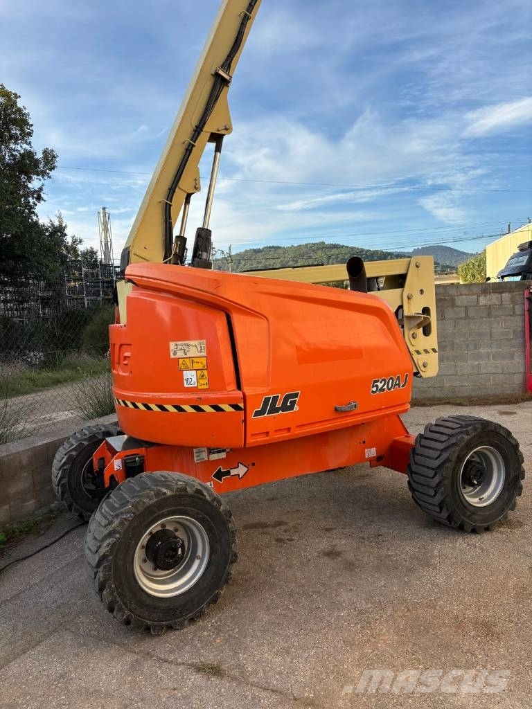 JLG 520 AJ Knikarmhoogwerkers