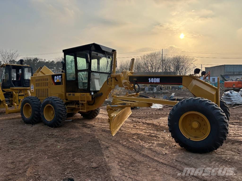 CAT 140H Grederji
