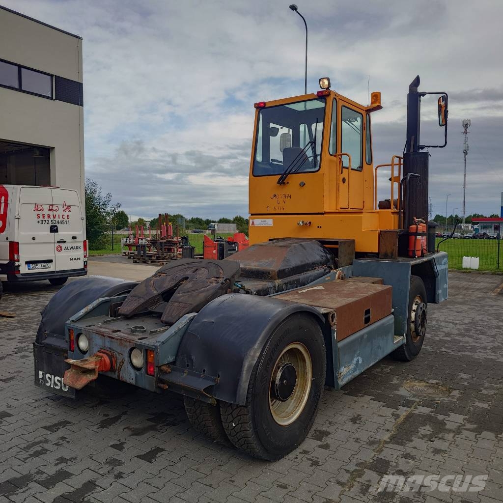 Sisu TRX 242 Terminal tractors