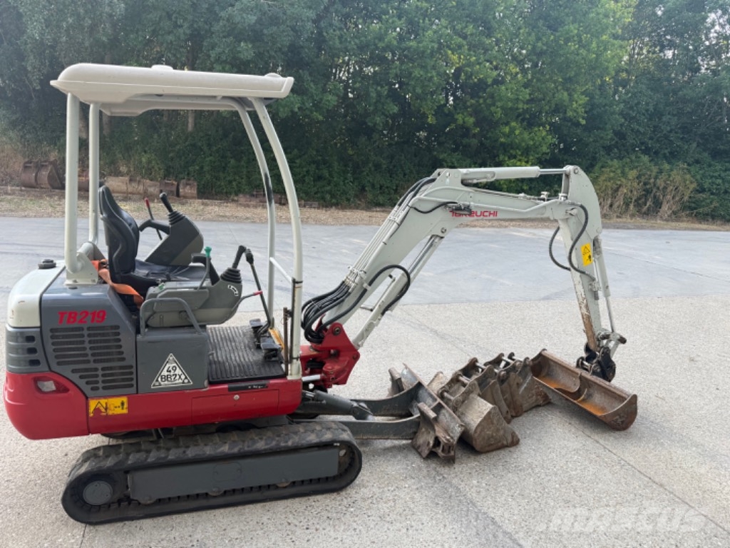 Takeuchi TB 219 Minigravere <7t
