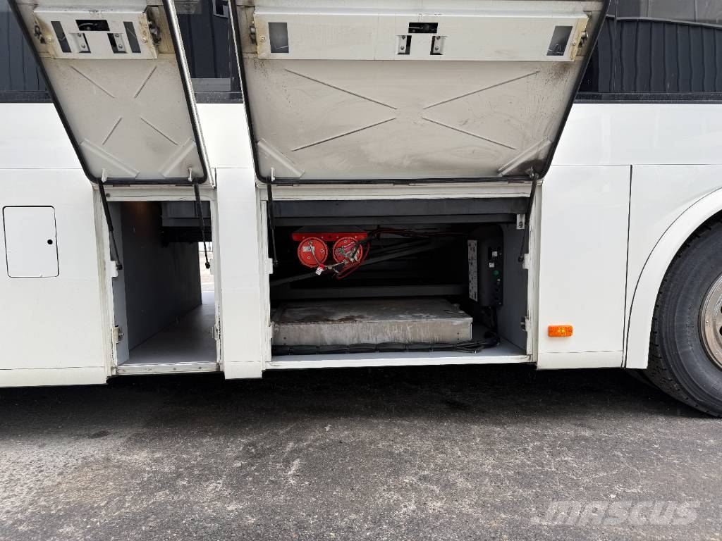Volvo 8900. 10,84m length. 4 Units! 시외버스