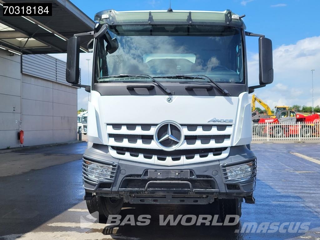 Mercedes-Benz Arocs 3243 8X4 16m3 tipper Full Steel suspension B Kipper
