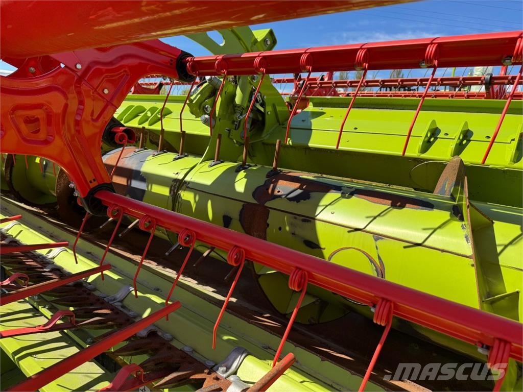 CLAAS Lexion 8600 Terra Trac Kombajni