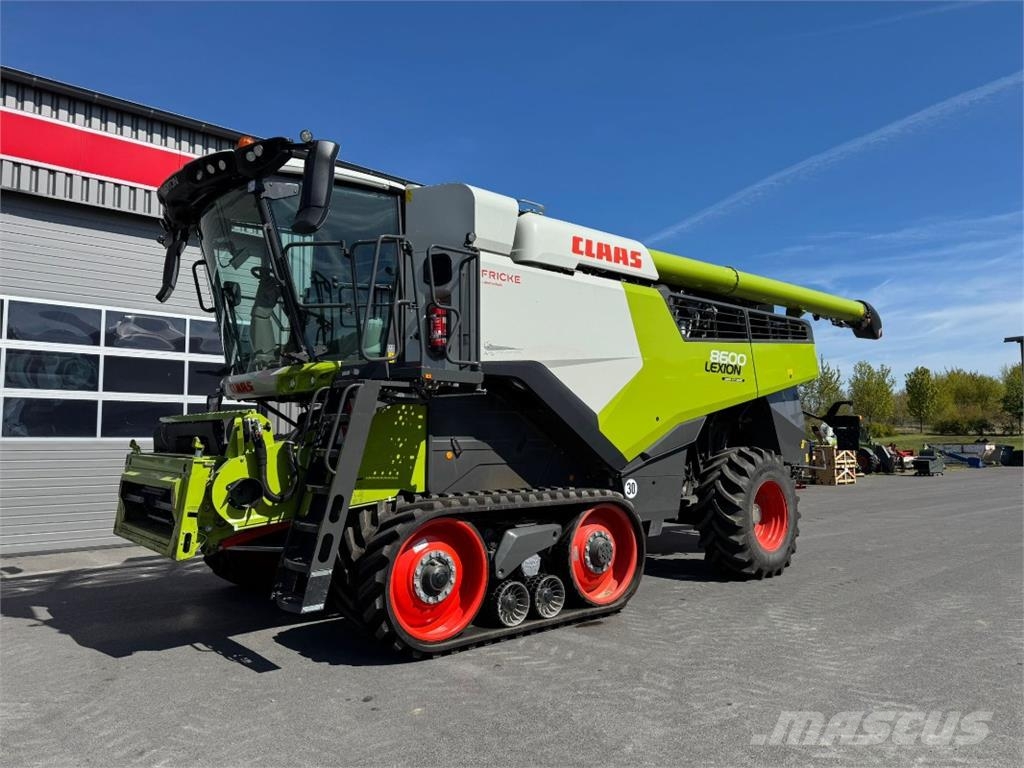 CLAAS Lexion 8600 Terra Trac Kombajni