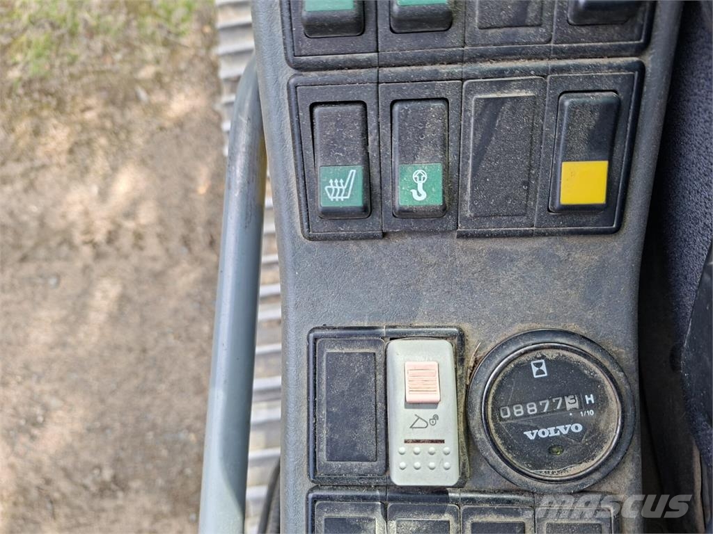 Volvo EC140BLC 履带挖掘机