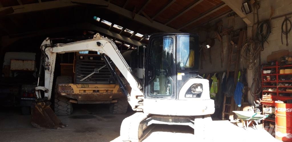 CAT 305 CR Miniexcavadoras