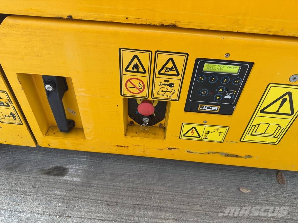 JCB S 3246 E 12m Electric Scissor Lift just 89 hours Škarjaste dvižne ploščadi