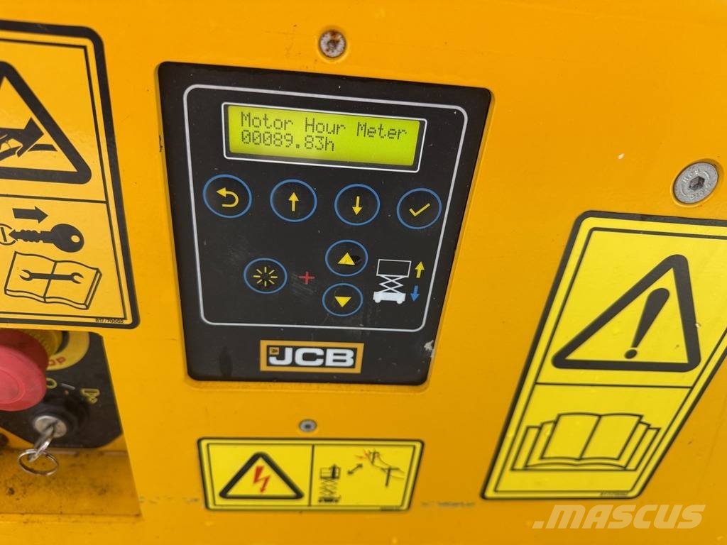 JCB S 3246 E 12m Electric Scissor Lift just 89 hours Škarjaste dvižne ploščadi