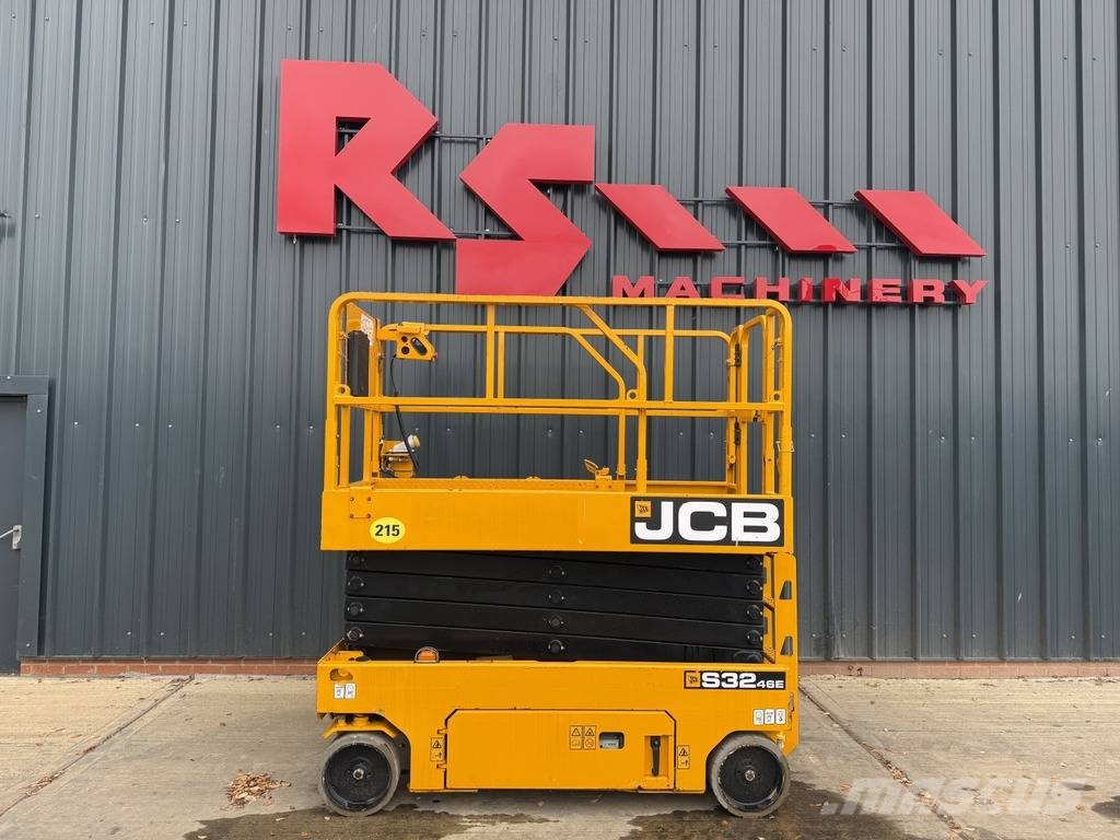 JCB S 3246 E 12m Electric Scissor Lift just 89 hours Škarjaste dvižne ploščadi