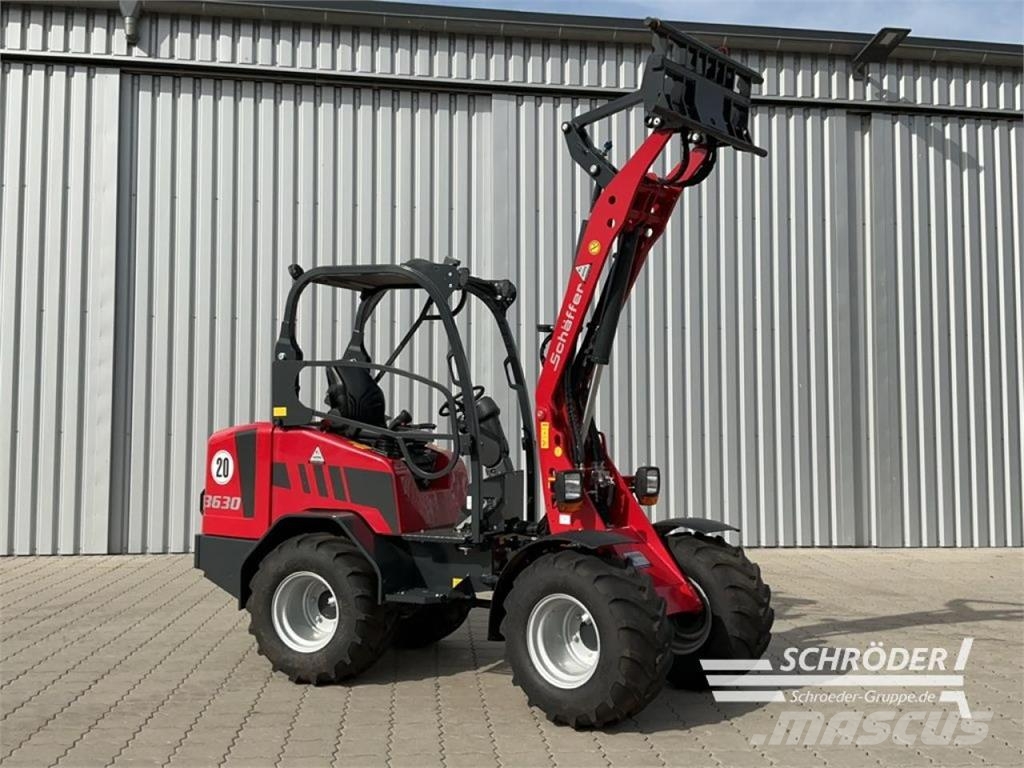 Schäffer 3630 Front loaders and diggers