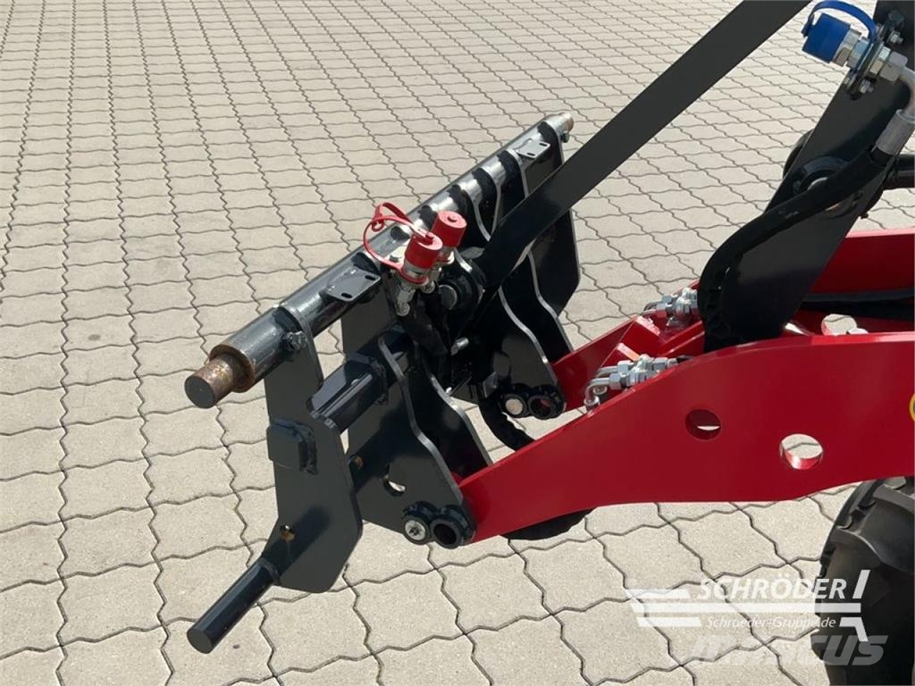 Schäffer 3630 Front loaders and diggers