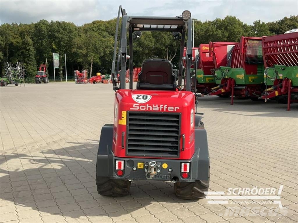 Schäffer 3630 Front loaders and diggers