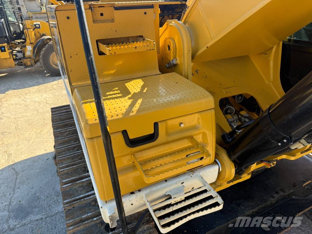 CAT 352 F Crawler excavators