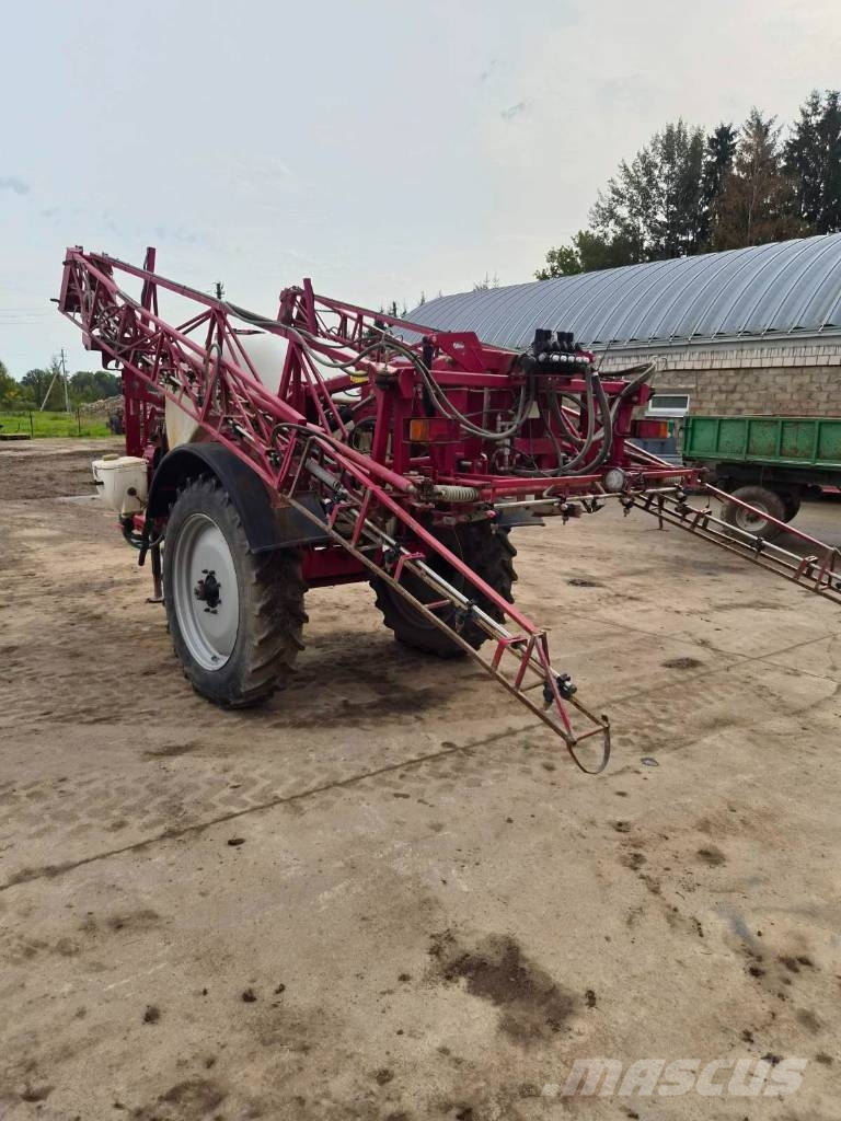 FarmGEM Quartz 3000 Tažené postřikovače