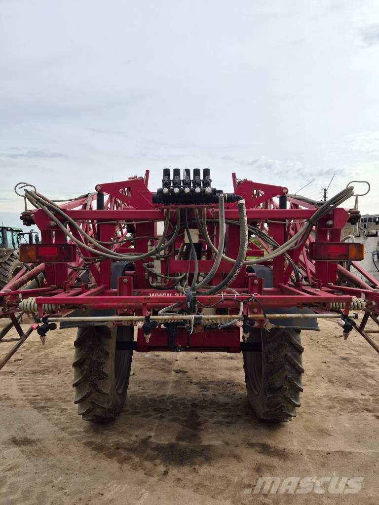 FarmGEM Quartz 3000 Tažené postřikovače