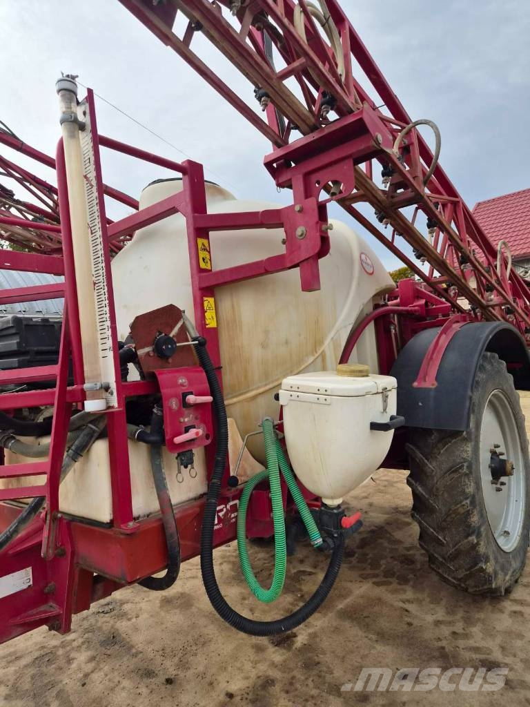 FarmGEM Quartz 3000 Tažené postřikovače