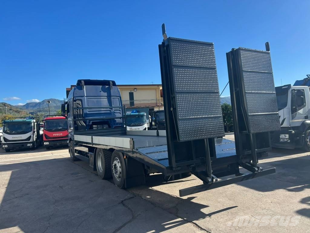 MAN TGX 26.470 Camiones de superficie plana/cabrestantes