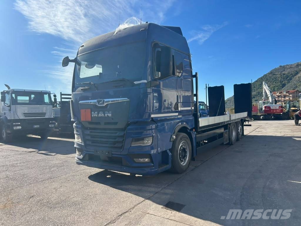 MAN TGX 26.470 Camiones de superficie plana/cabrestantes
