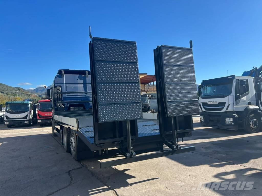 MAN TGX 26.470 Camiones de superficie plana/cabrestantes