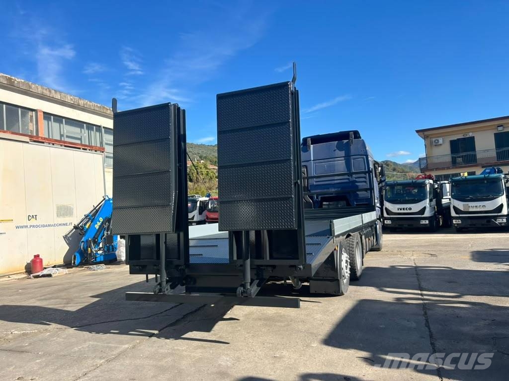 MAN TGX 26.470 Camiones de superficie plana/cabrestantes