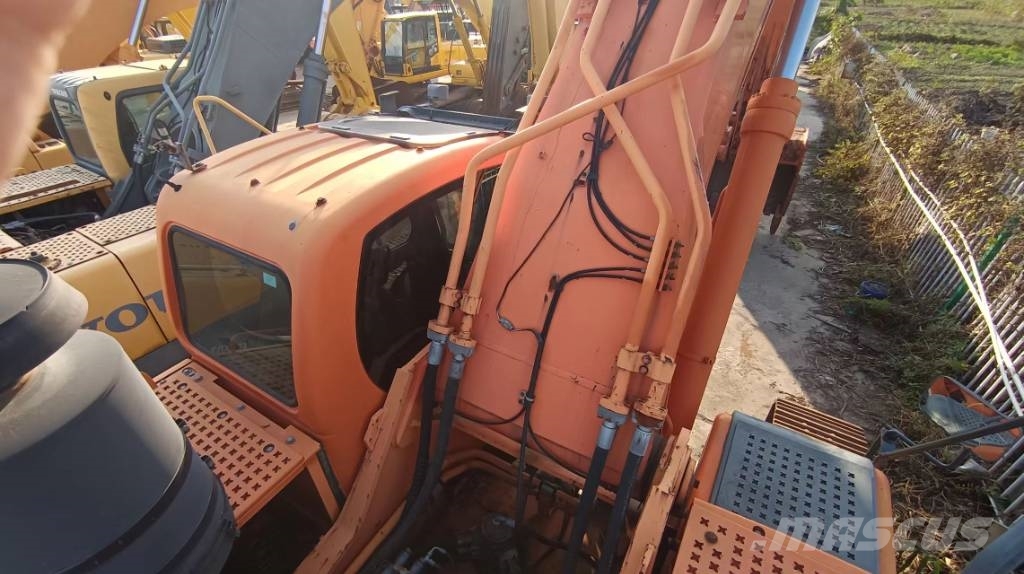 Doosan DX 500 LCA Pásové rýpadlá