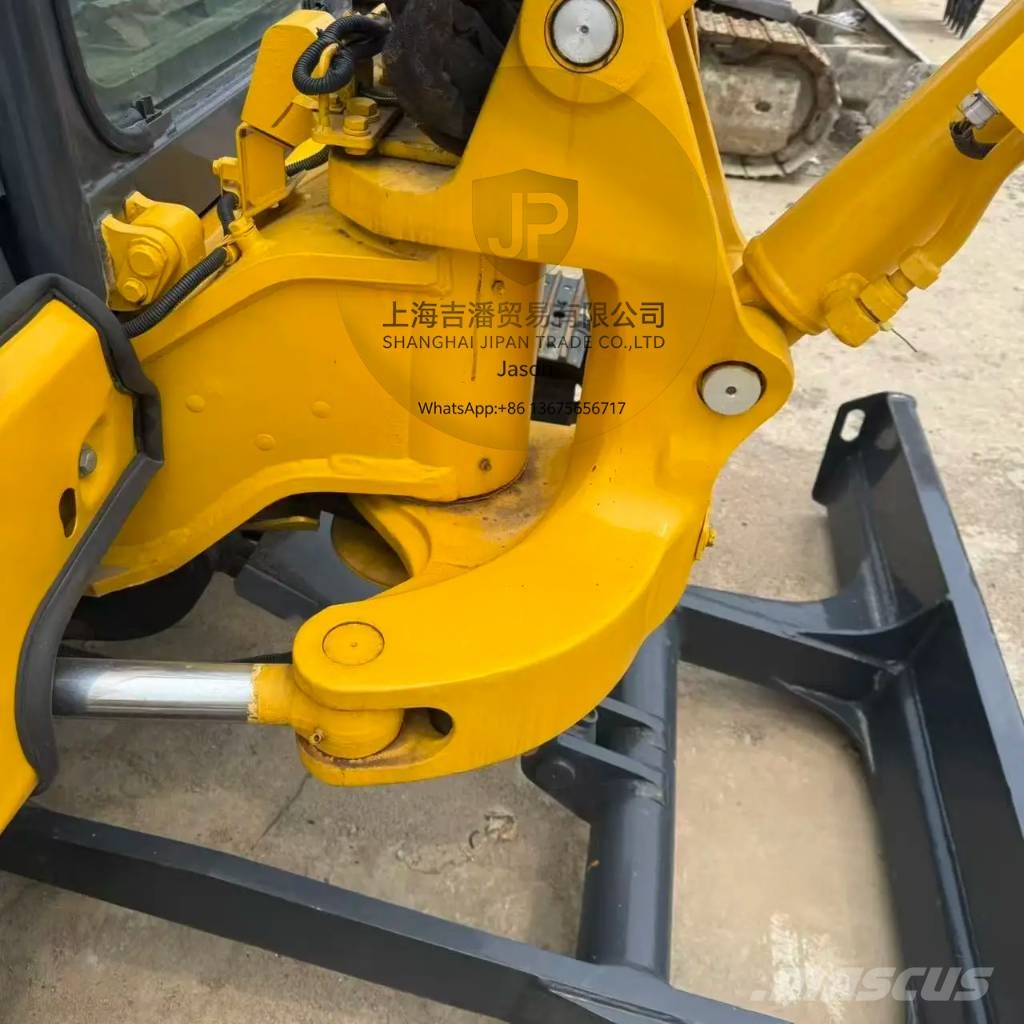 Komatsu PC 40 MR 小型挖土機/掘鑿機<7t(小型挖掘機)