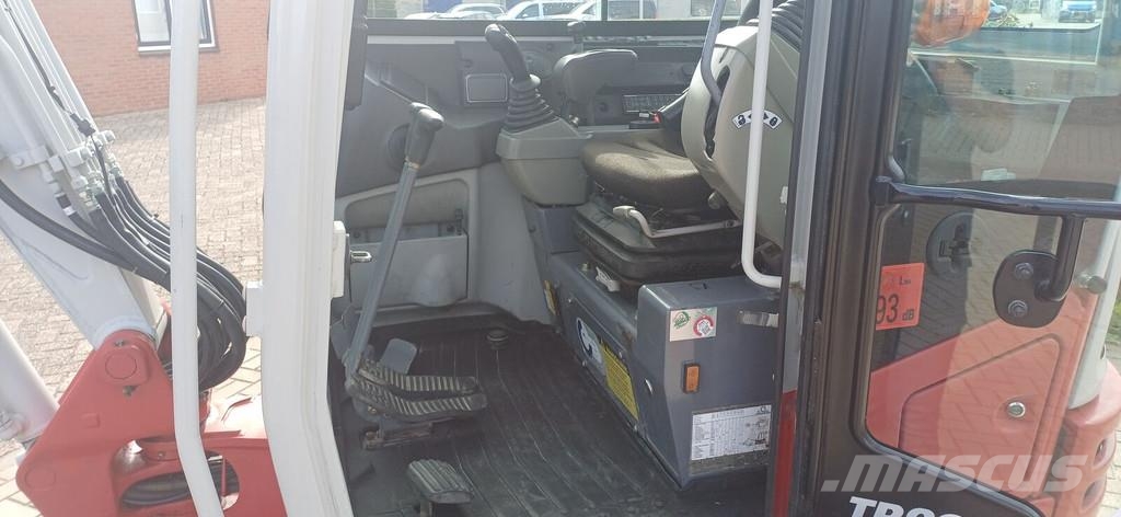 Takeuchi TB230 Minigraafmachines < 7t